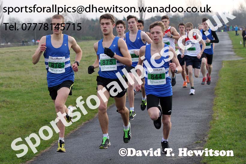 Under-17s and under-20s Heaton Harriers Memorial Road Race. Photo: David T. Hewitson/Sports for All Pics